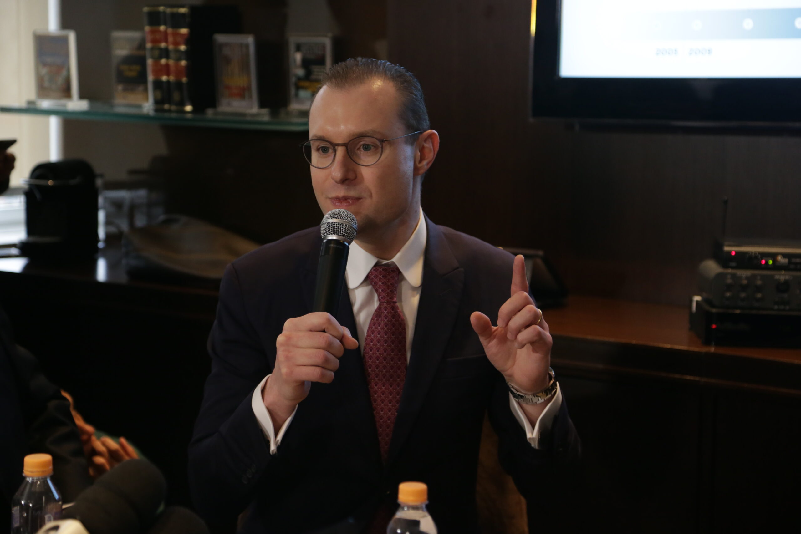 No STF, Cristiano Zanin vota contra a descriminalização do porte de